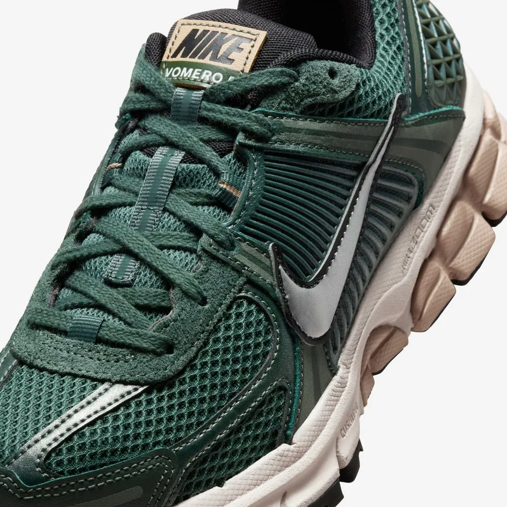 Nike Zoom Vomero 5 "Vintage Green"