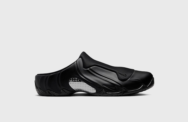 Nike Clogposite "Triple Black"  Nike Clogposite "Triple Black"