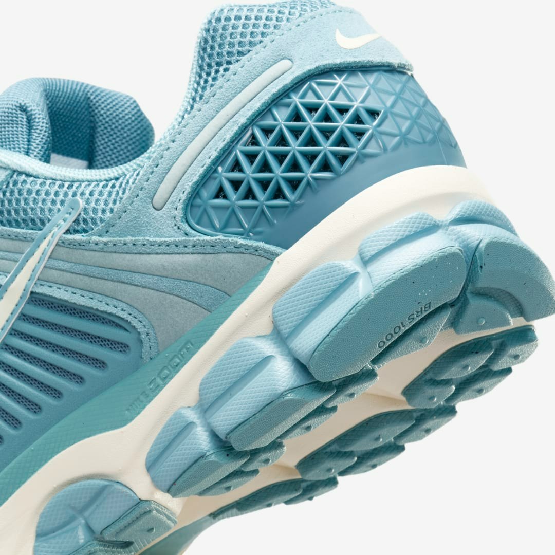 Nike Zoom Vomero 5 "Denim Turquoise"
