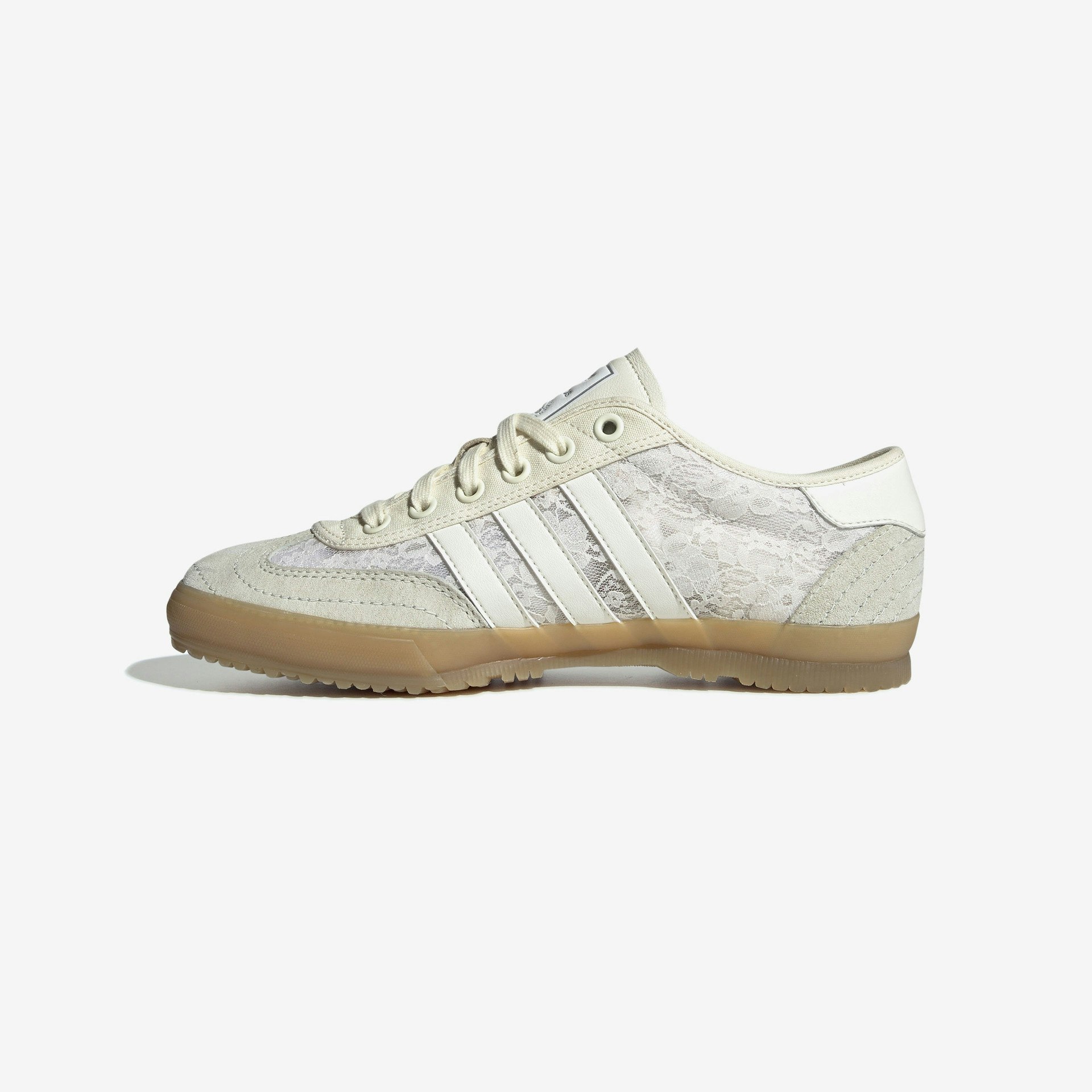Naked x adidas Tischtennis "Crystal White"