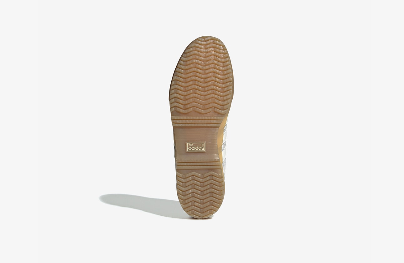 Naked x adidas Tischtennis "Crystal White"