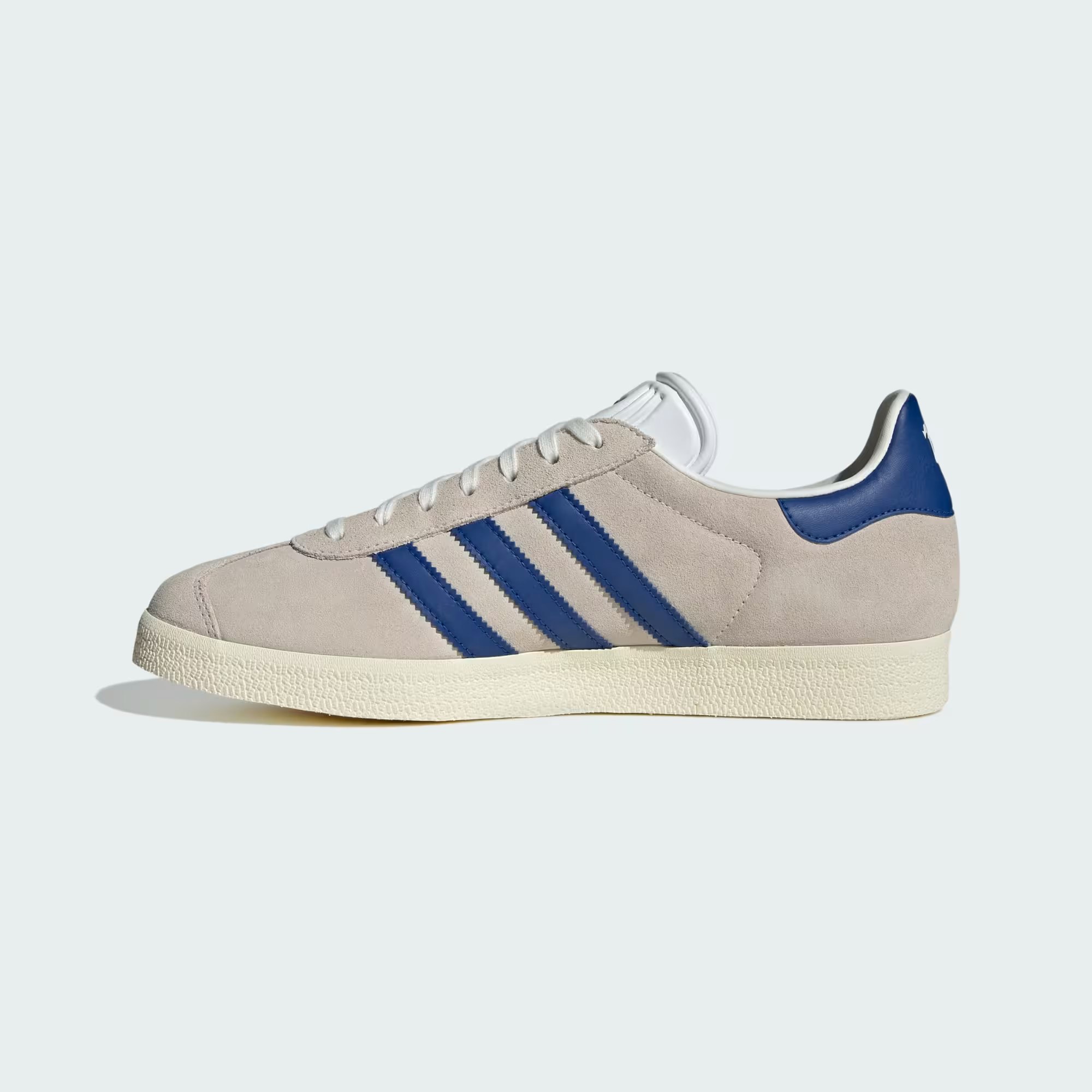 Manchester United x adidas Gazelle "Royal Blue"