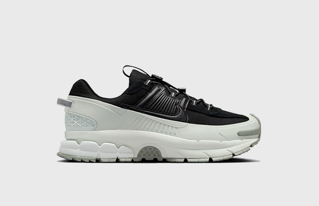 Nike Zoom Vomero 5 Roam "Light Silver"
