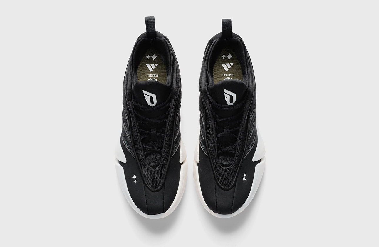 BSTN x FC Bayern München x adidas Dame 9 "Core Black"