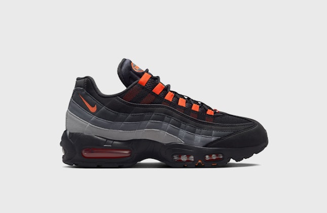 Nike Air Max 95 "Hyper Crimson" Nike Air Max 95 "Hyper Crimson"