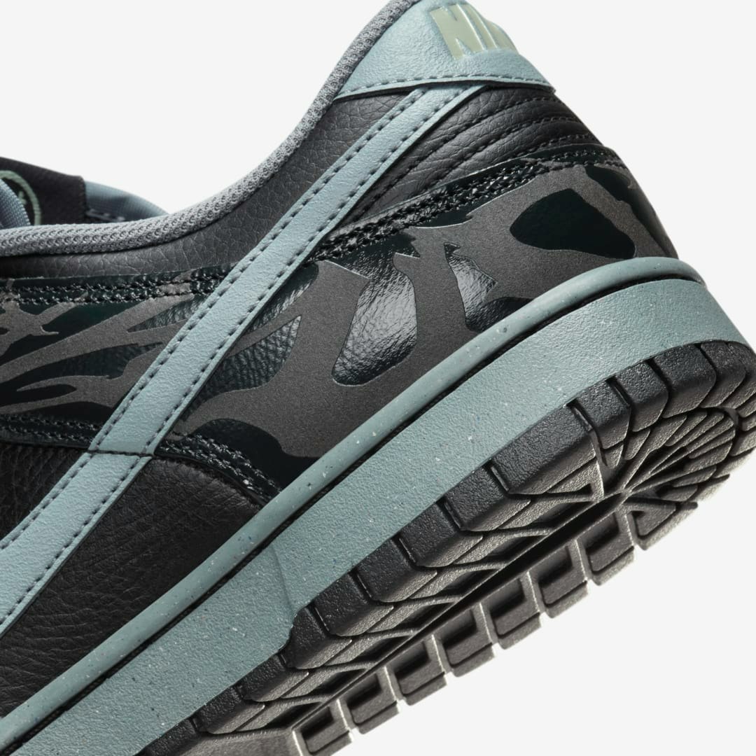 Nike Dunk Low "Berlin"