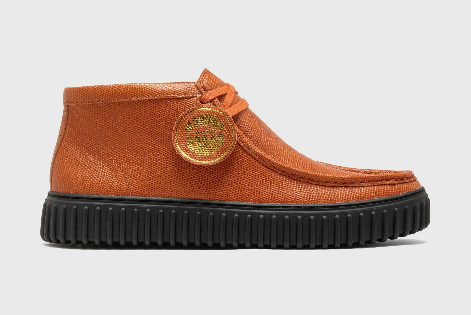 Martine Rose x Pleasures x Clarks Originals Cur Torhill Hi "Orange Int Lea"
