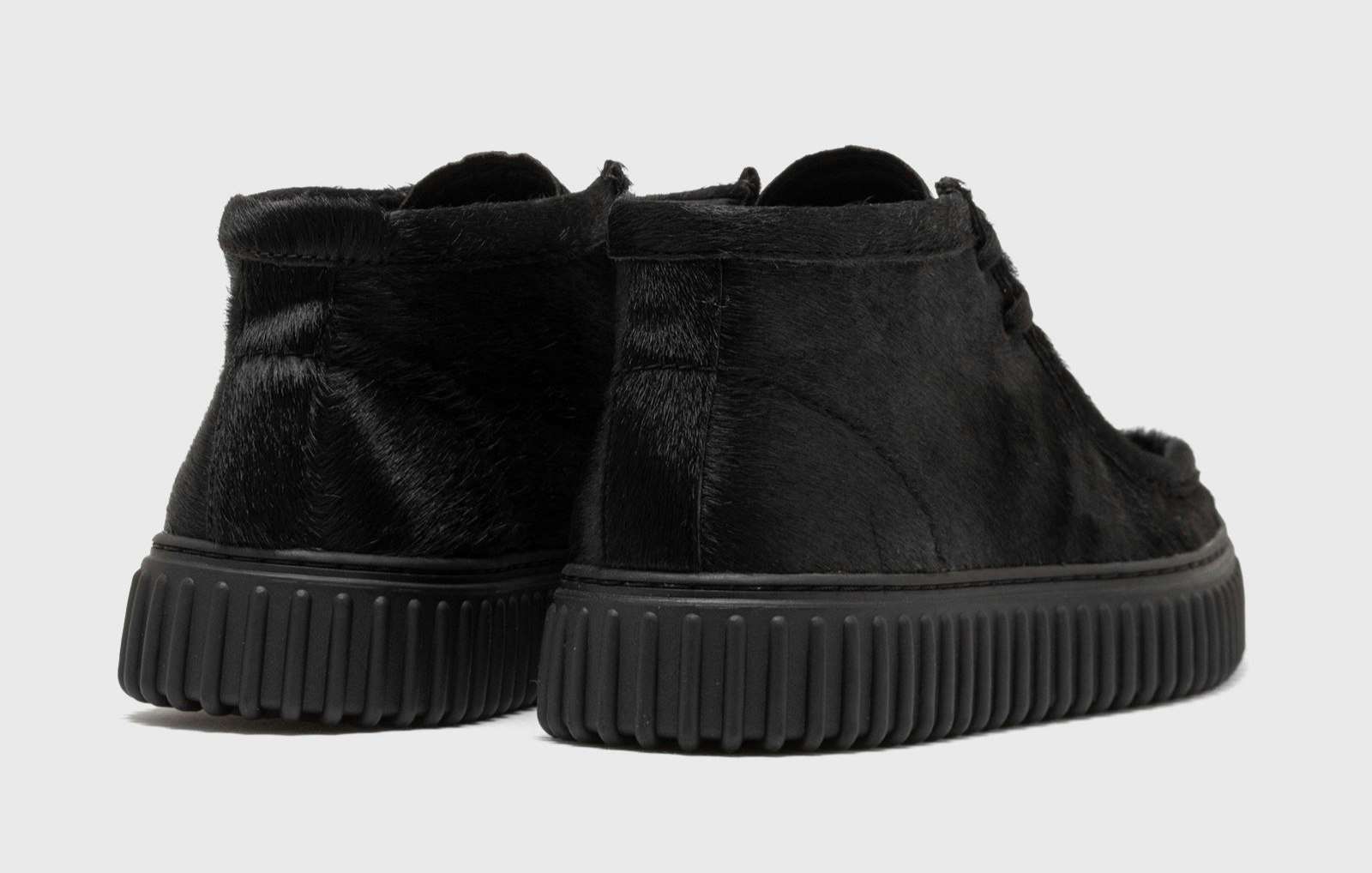 Martine Rose x Pleasures x Clarks Originals Cur Torhill Hi "Black Int Lea"