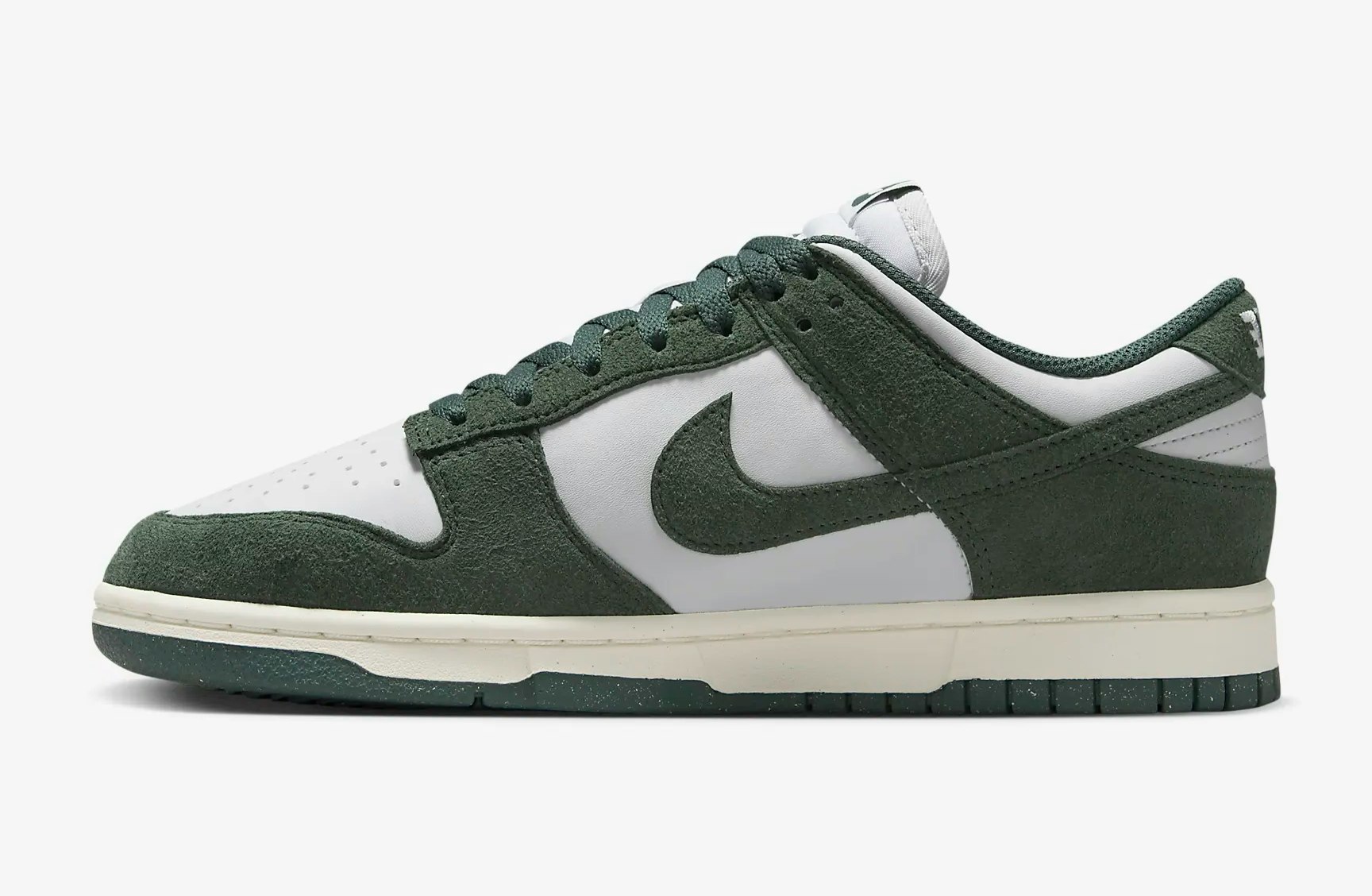 Nike Dunk Low "Next Nature" (Vintage Green)