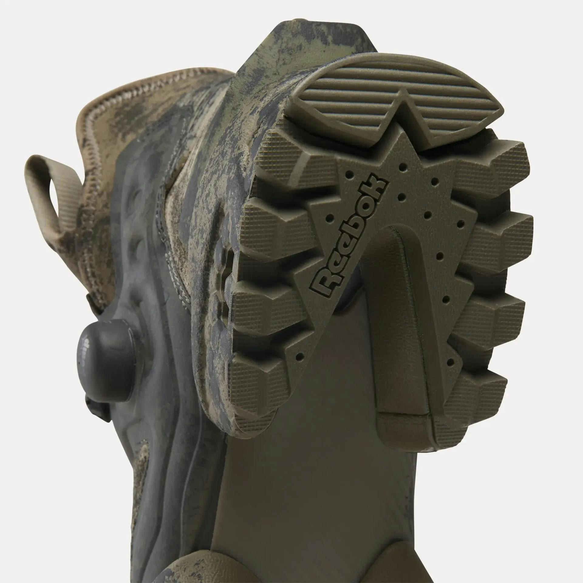 Universal Monsters x Reebok Instapump Fury 94 "Creature From the Black Lagoon"