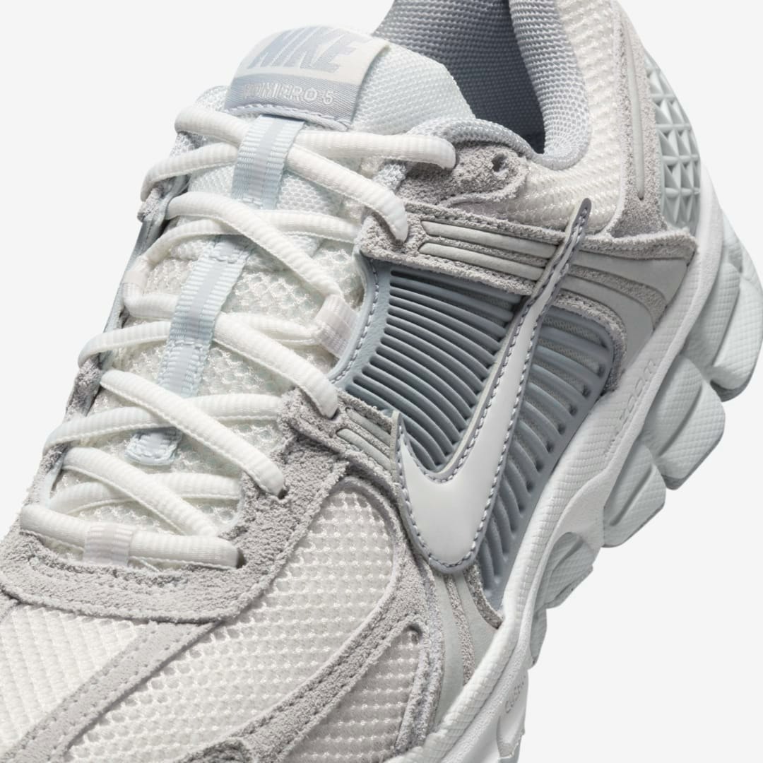 Nike Zoom Vomero 5 "Pure Platinum"
