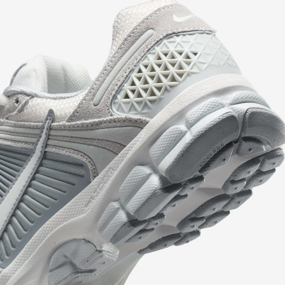 Nike Zoom Vomero 5 "Pure Platinum"