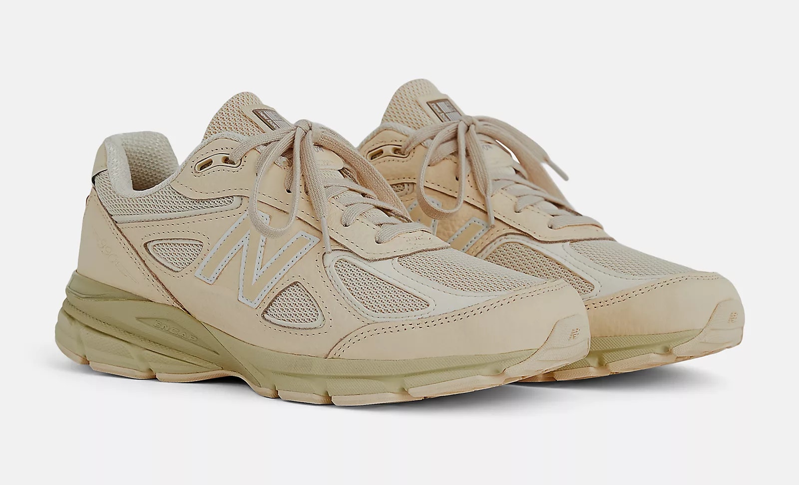 New Balance 990v4 "Made in USA" (Macadamia Nut)