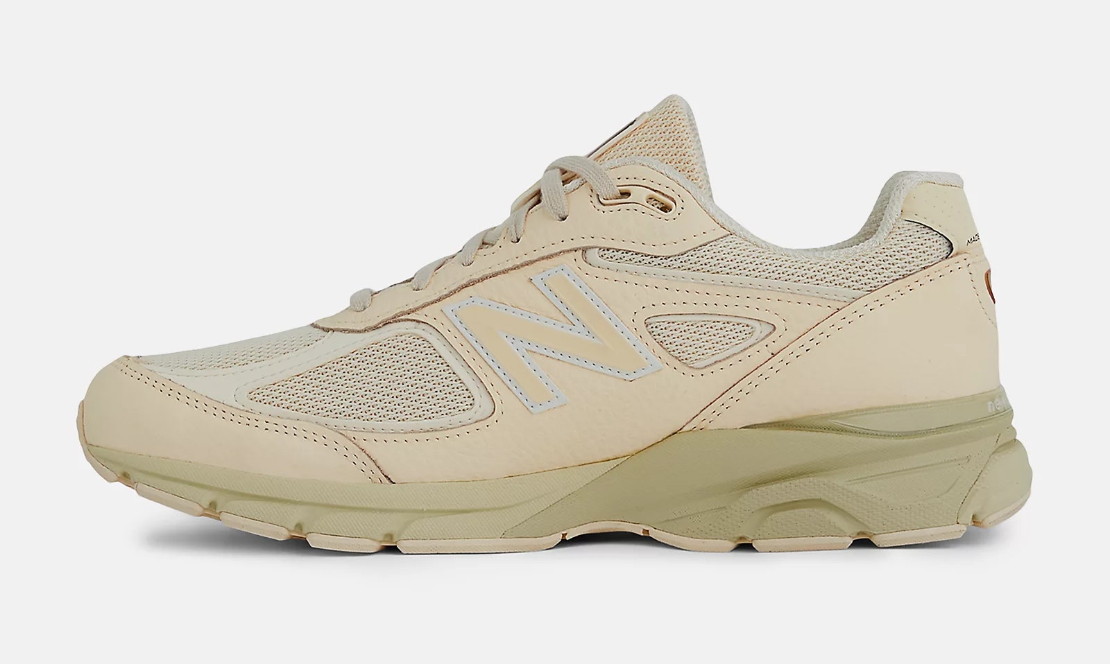 New Balance 990v4 "Made in USA" (Macadamia Nut)