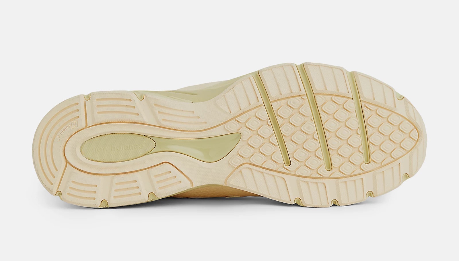 New Balance 990v4 "Made in USA" (Macadamia Nut)