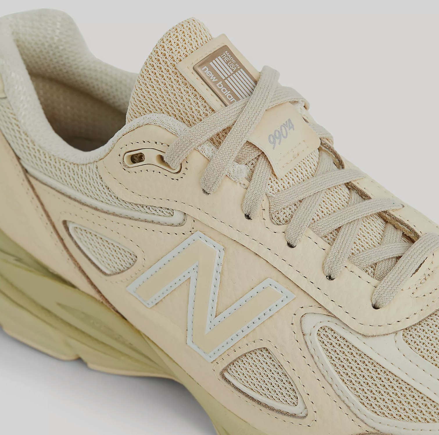 New Balance 990v4 "Made in USA" (Macadamia Nut)