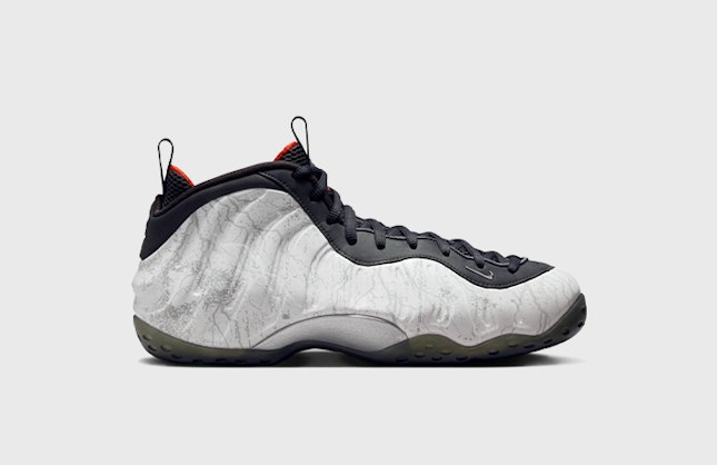 Tekken 8 x Nike Air Foamposite One "Jin Kazama"