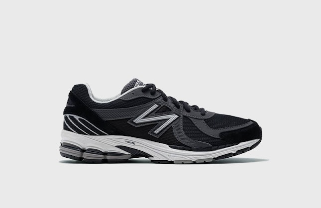 Comme des Garçons x New Balance 860v2 "Black"