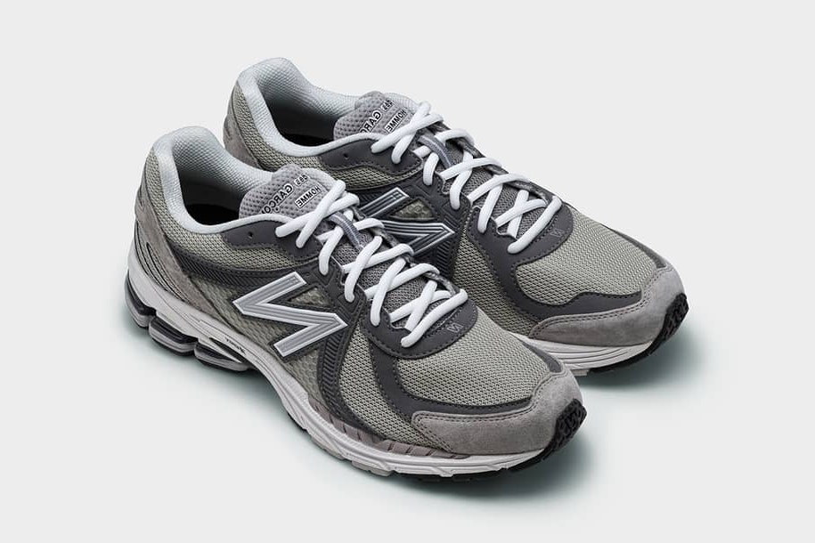 Comme des Garçons x New Balance 860v2 "Grey"