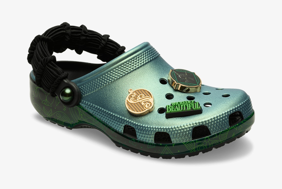 The Wizard of Oz x Crocs Classic Clog "Elphaba"