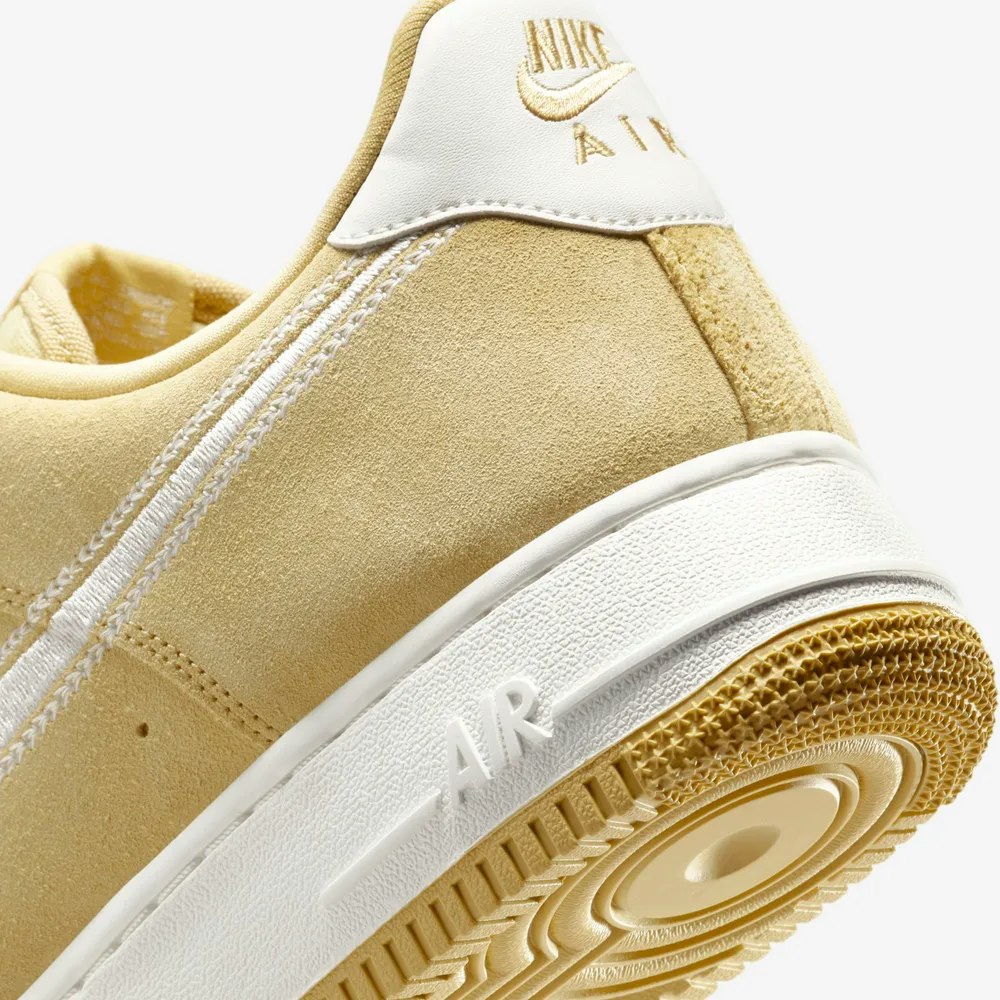 Nike Air Force 1 Low "Buff Gold"