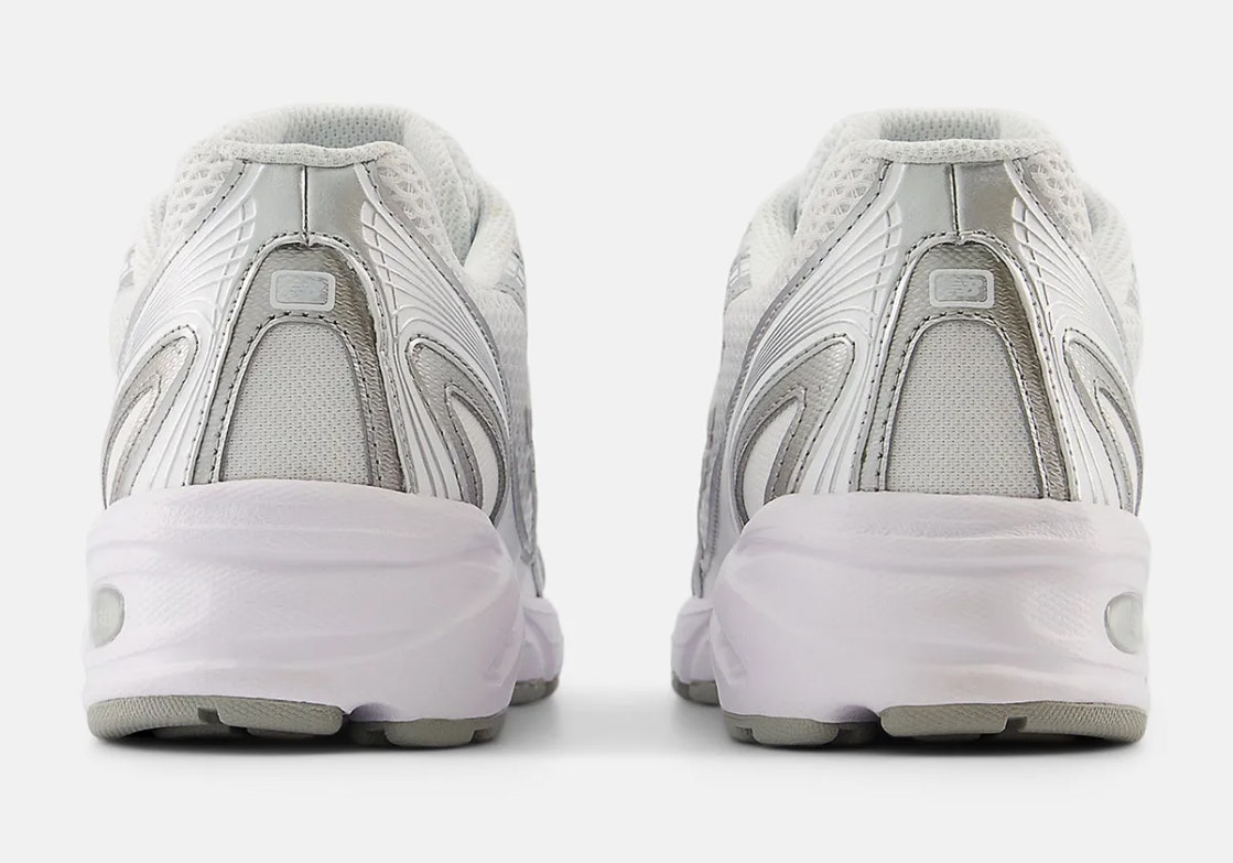 New Balance 740 "White Silver"