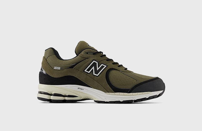 New Balance 2002R Gore-Tex "Medium Olive"