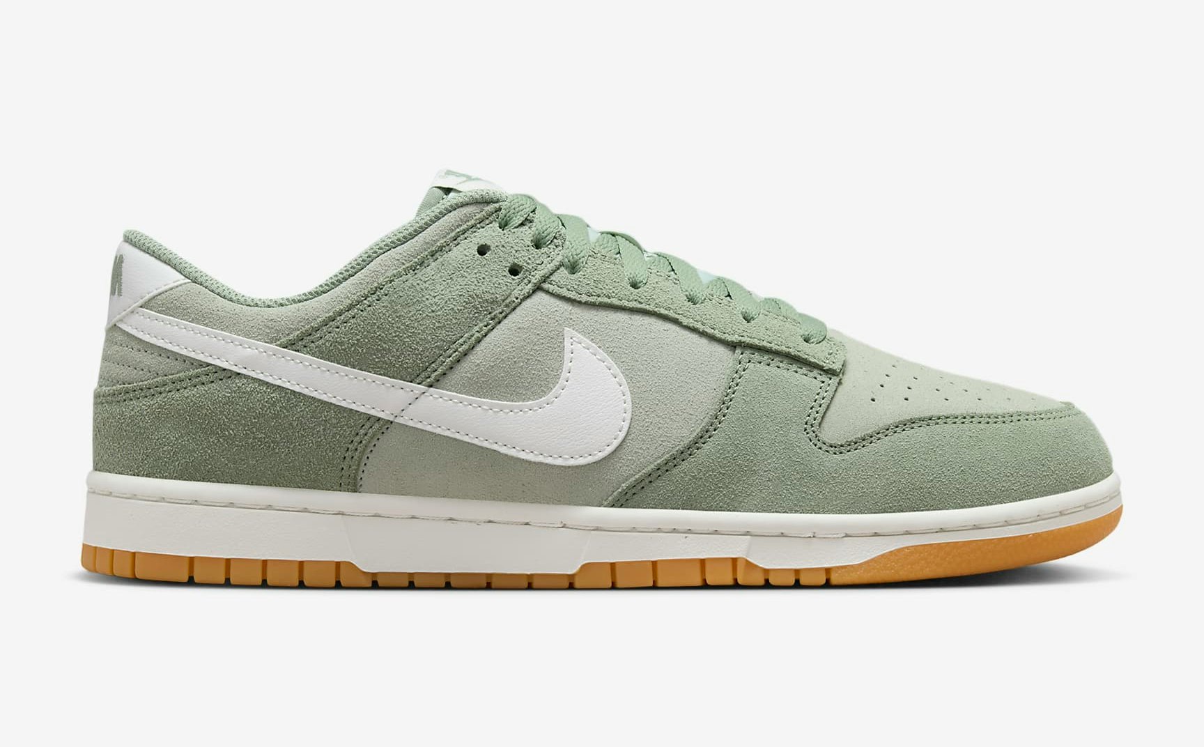 Nike Dunk Low Retro SE "Jade Horizon"