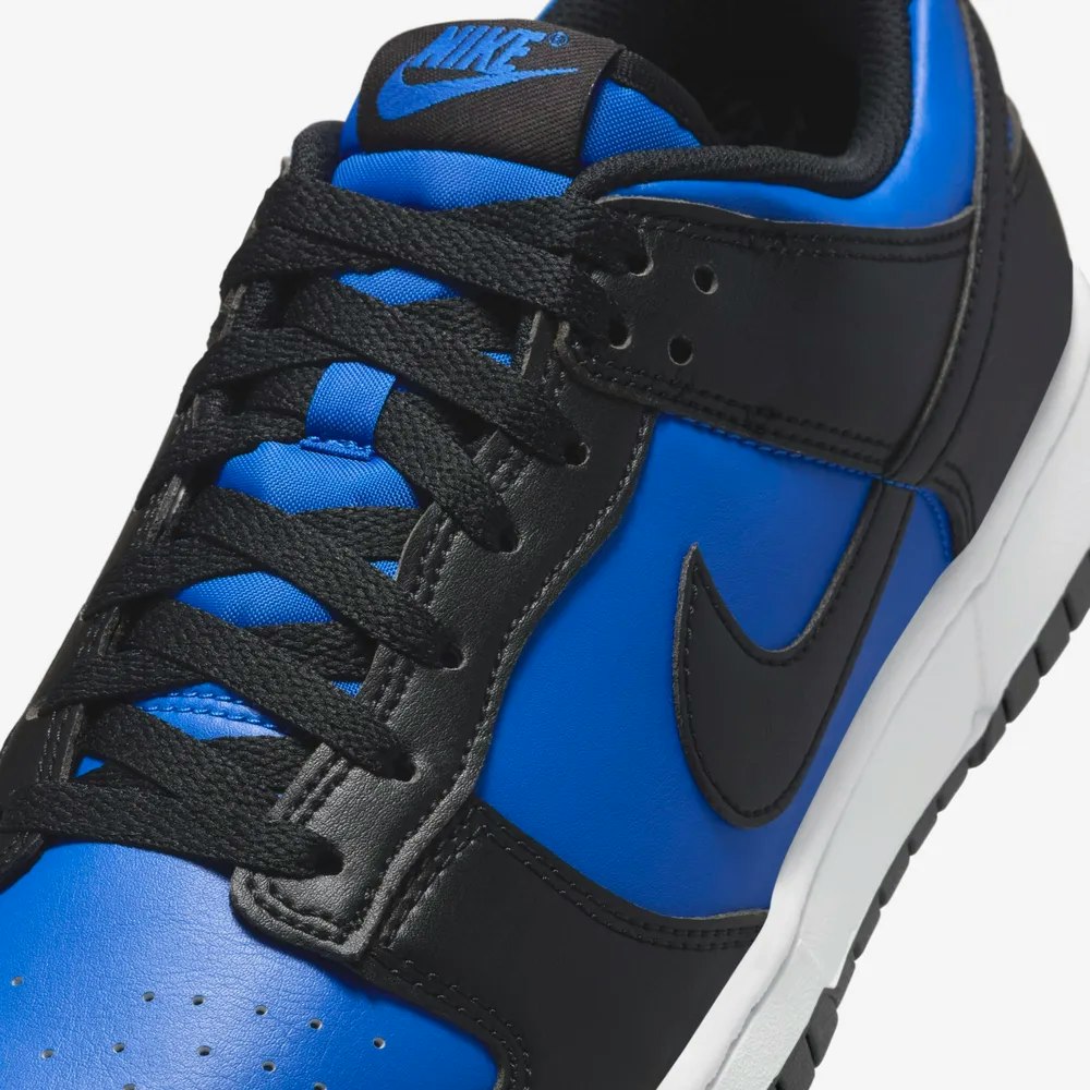 Nike Dunk Low "Hyper Royal"