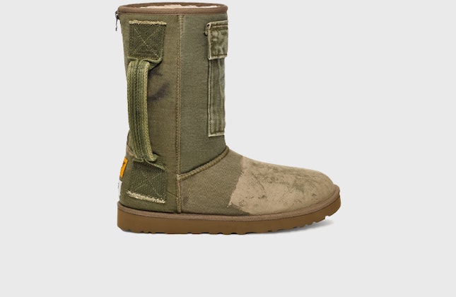Gallery Dept. x UGG Boot "Green Canvas" Gallery Dept. x UGG Boot "Green Canvas"