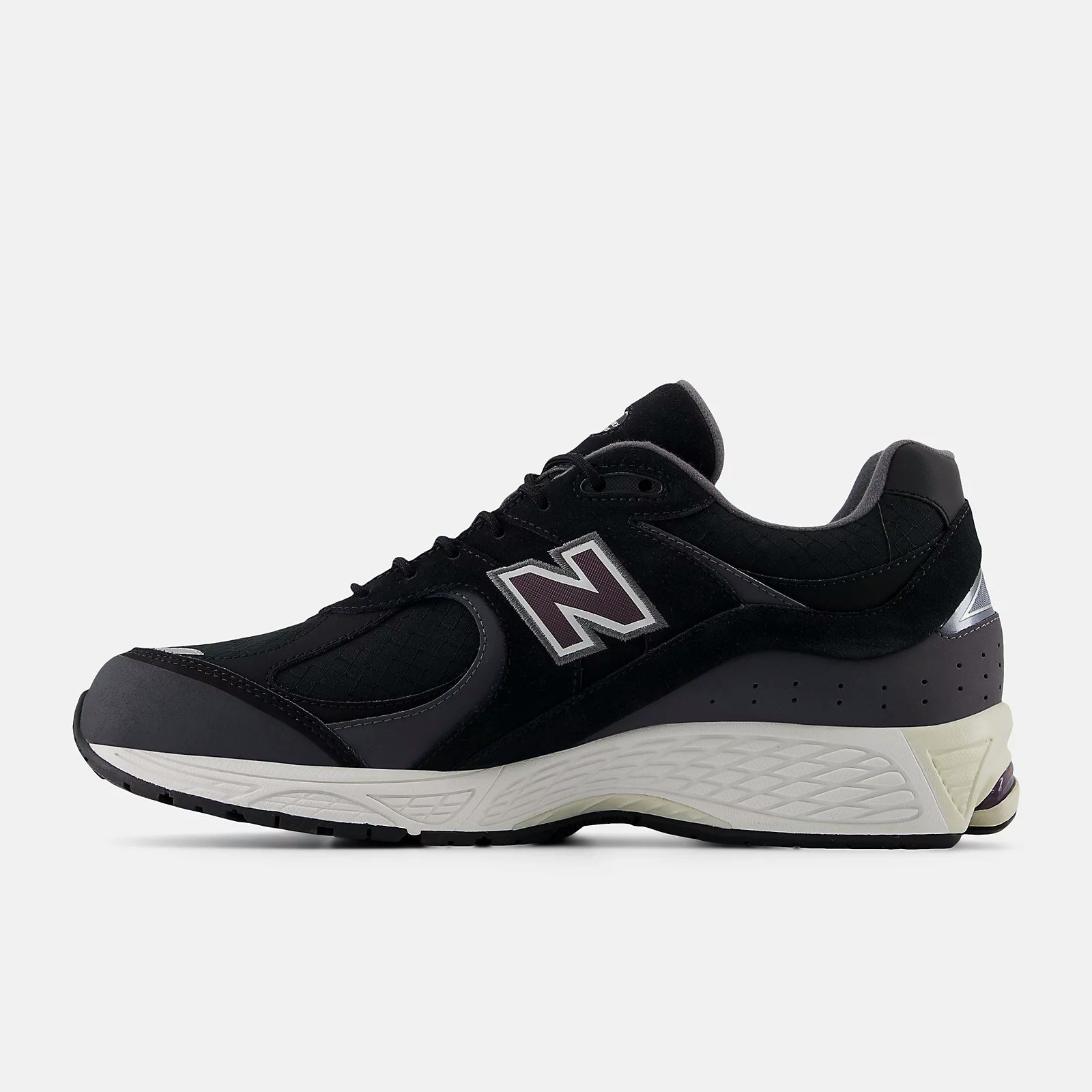 New Balance 2002R Gore-Tex "Inkwell"