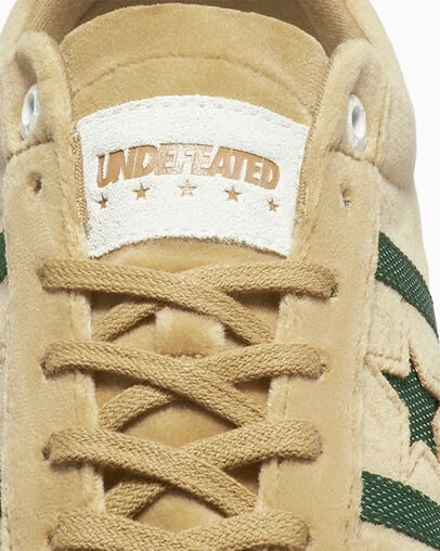 Undefeated x Converse One Star Academy Pro "Brown"