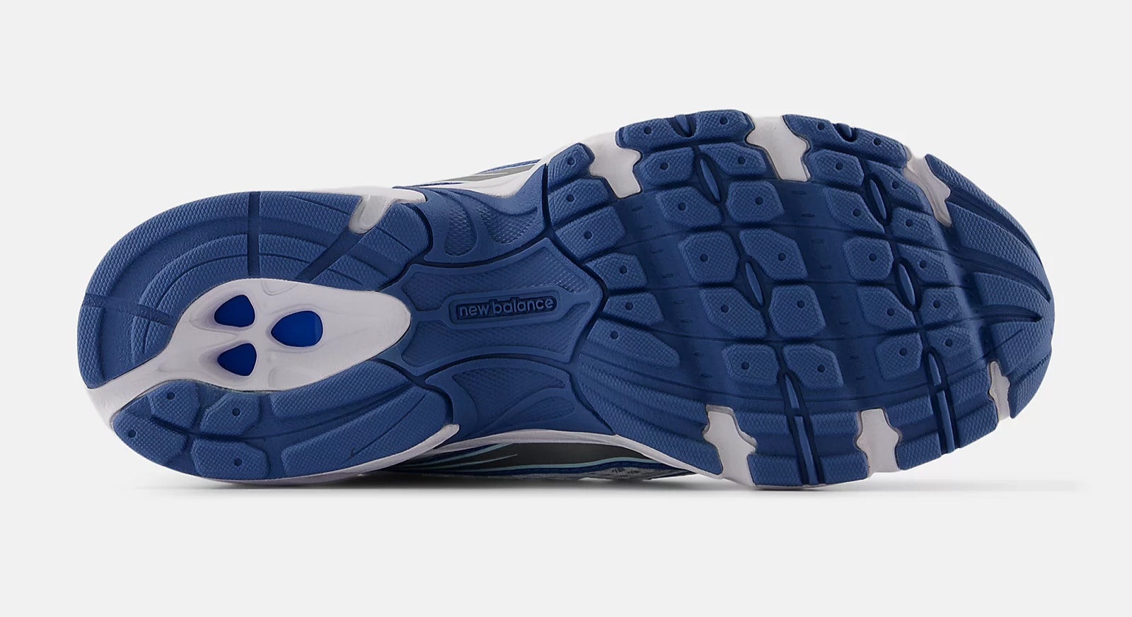 New Balance 740 "Ice Blue"