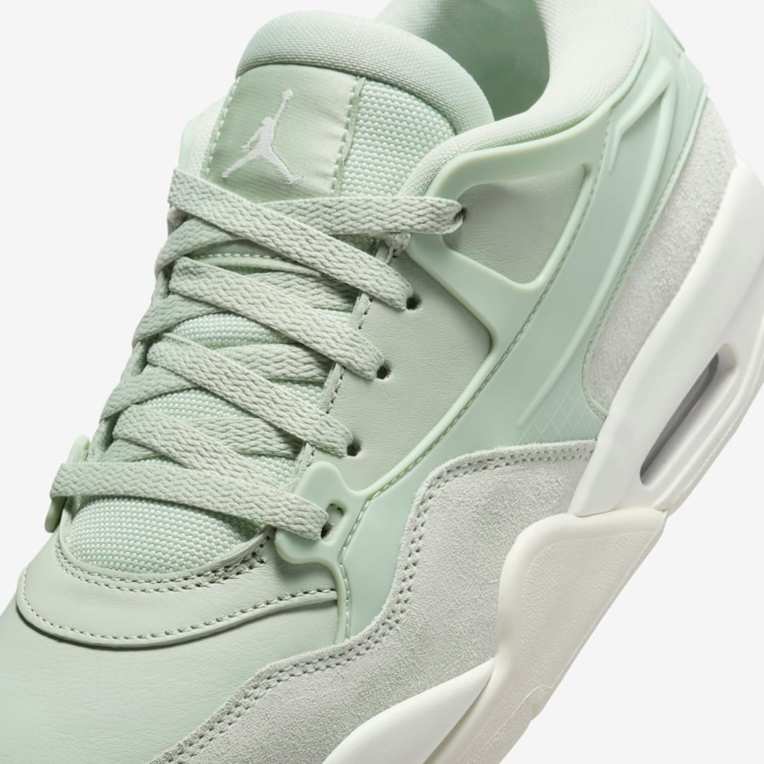 Air Jordan 4 RM "Jade Horizon"