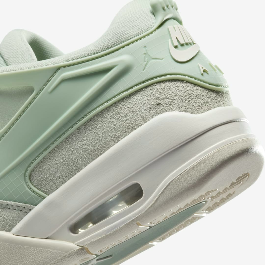 Air Jordan 4 RM "Jade Horizon"