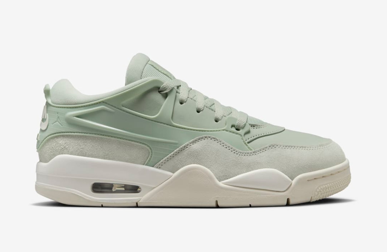 Air Jordan 4 RM "Jade Horizon"