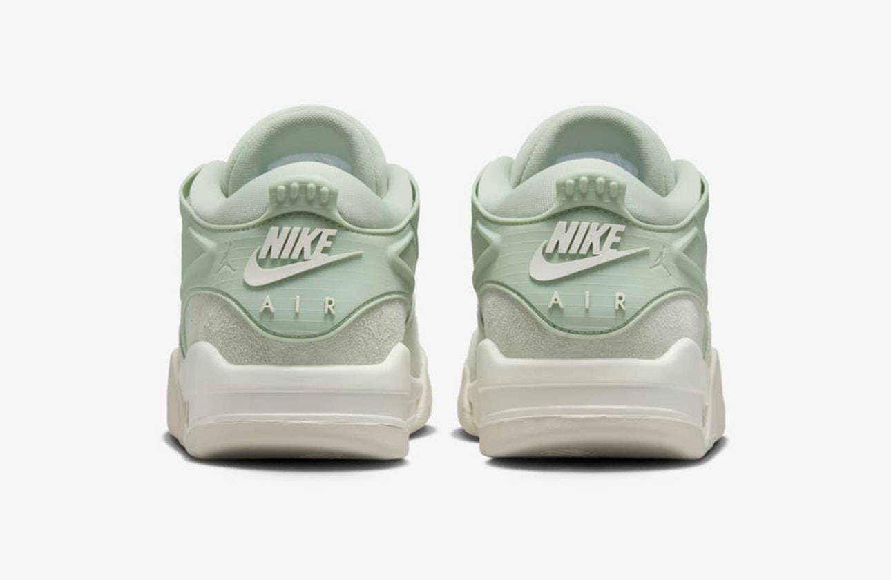 Air Jordan 4 RM "Jade Horizon"