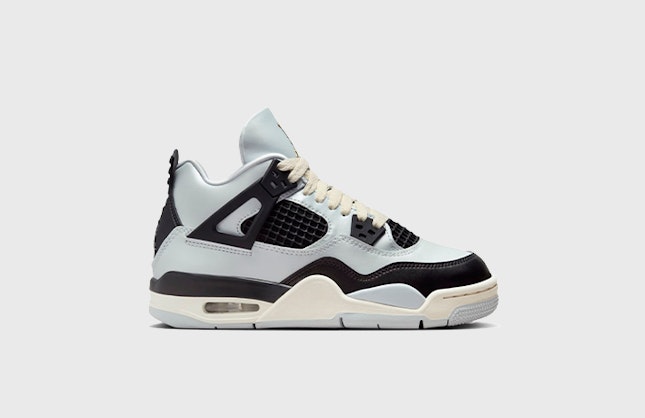 Air Jordan 4 Retro GS "Pure Platinum"