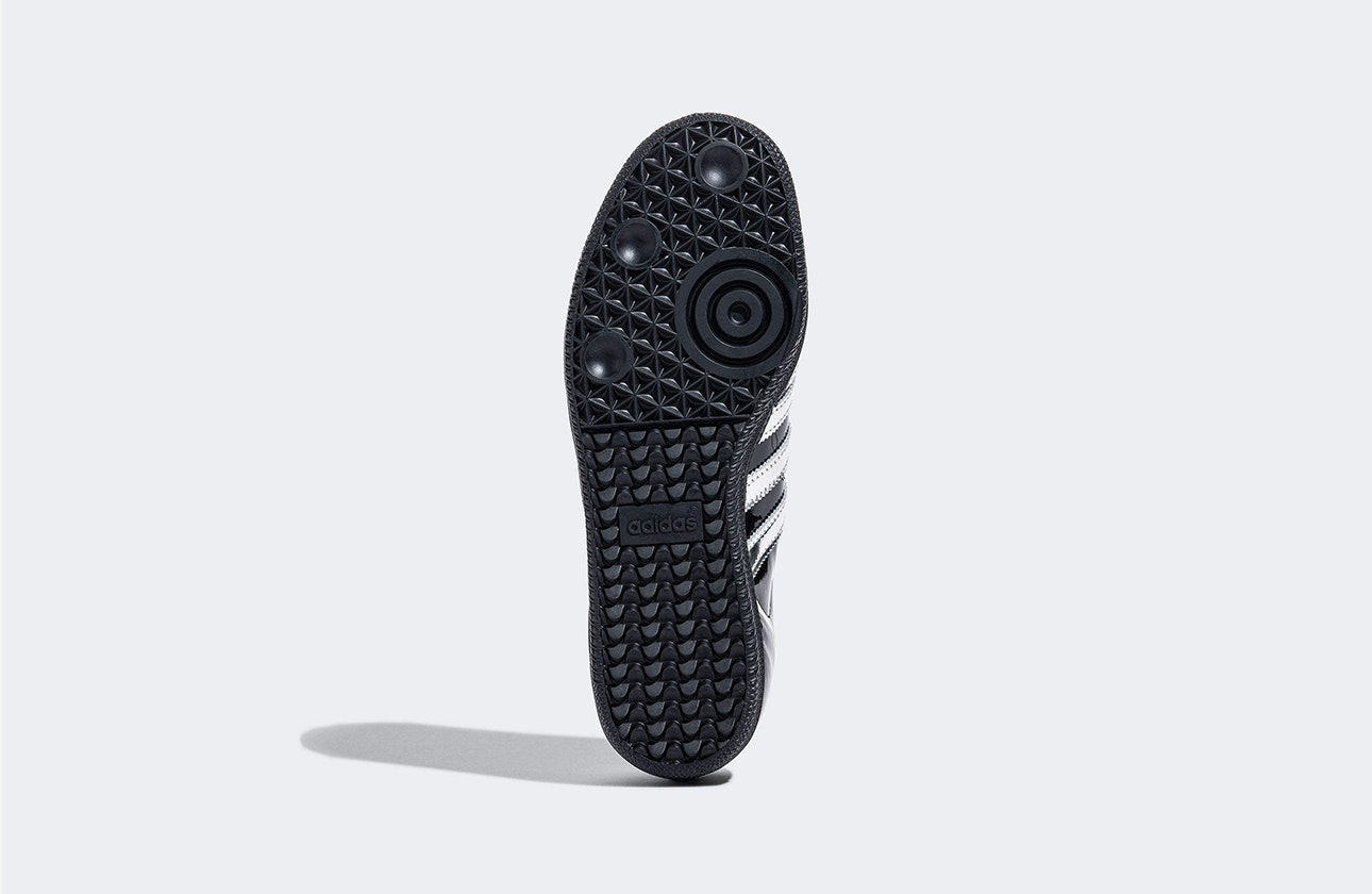atmos x adidas Samba OG "Tuxedo"