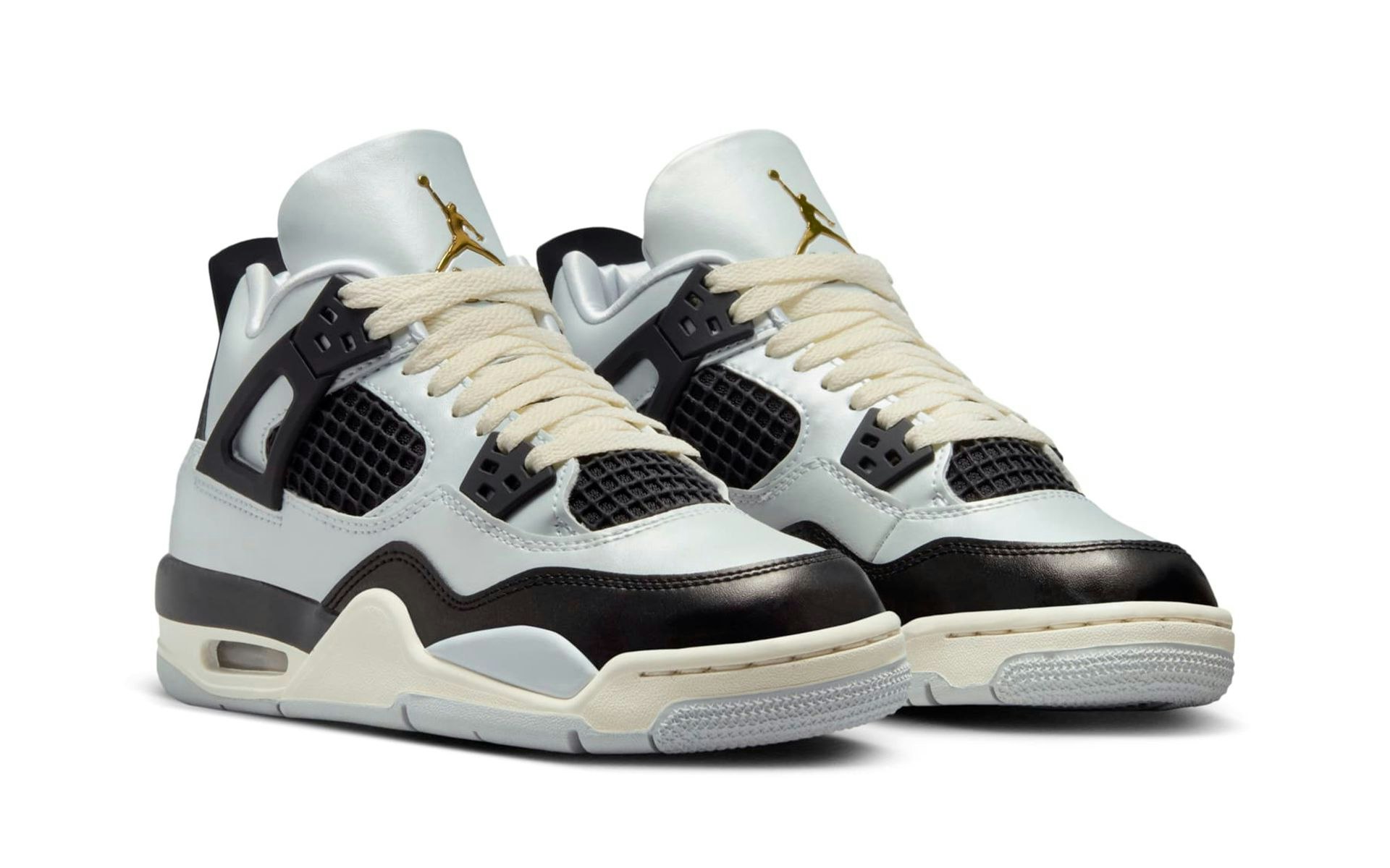 Air Jordan 4 Retro GS "Pure Platinum"