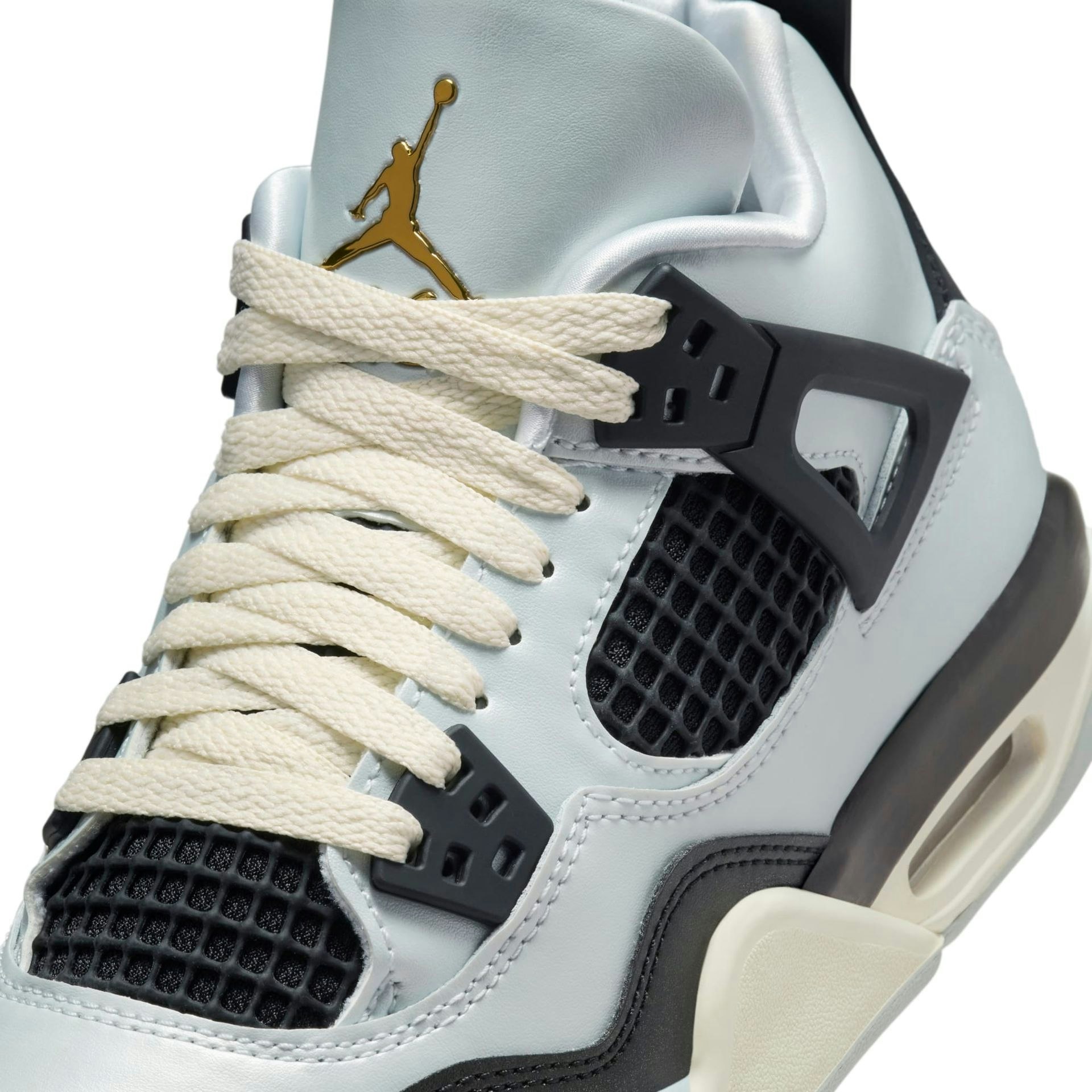Air Jordan 4 Retro GS "Pure Platinum"