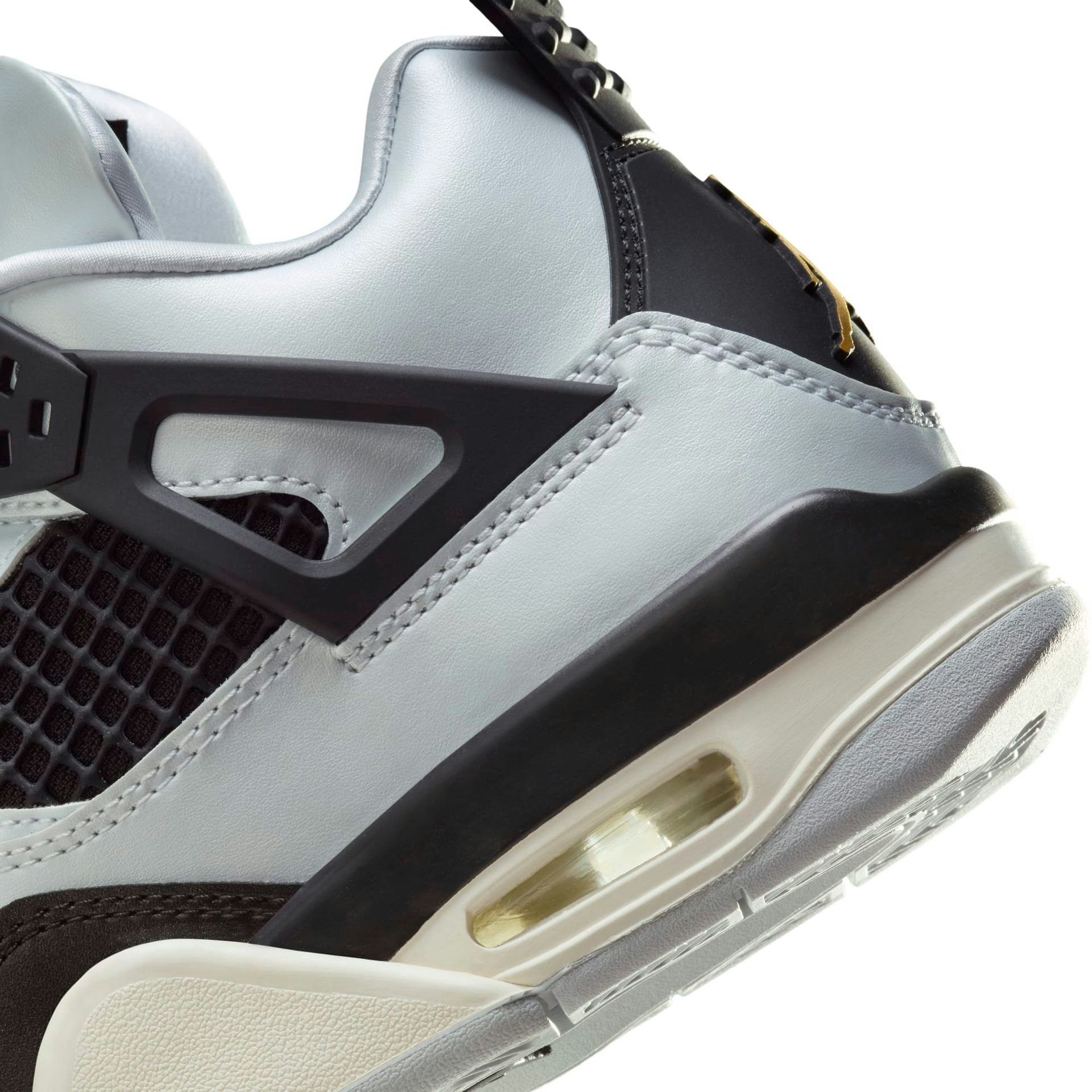 Air Jordan 4 Retro GS "Pure Platinum"
