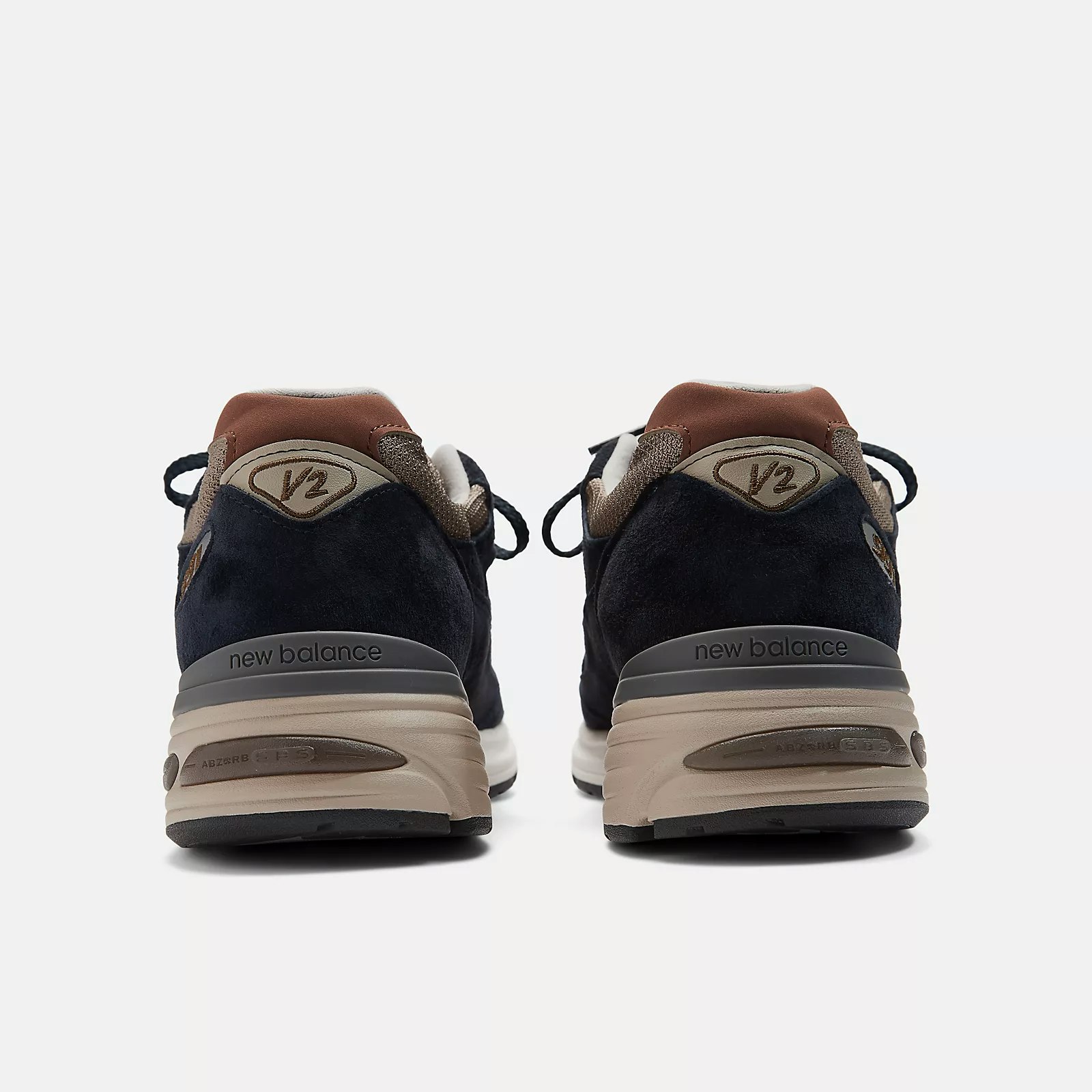 New Balance 991v2 "Made in UK" (After Midnight)