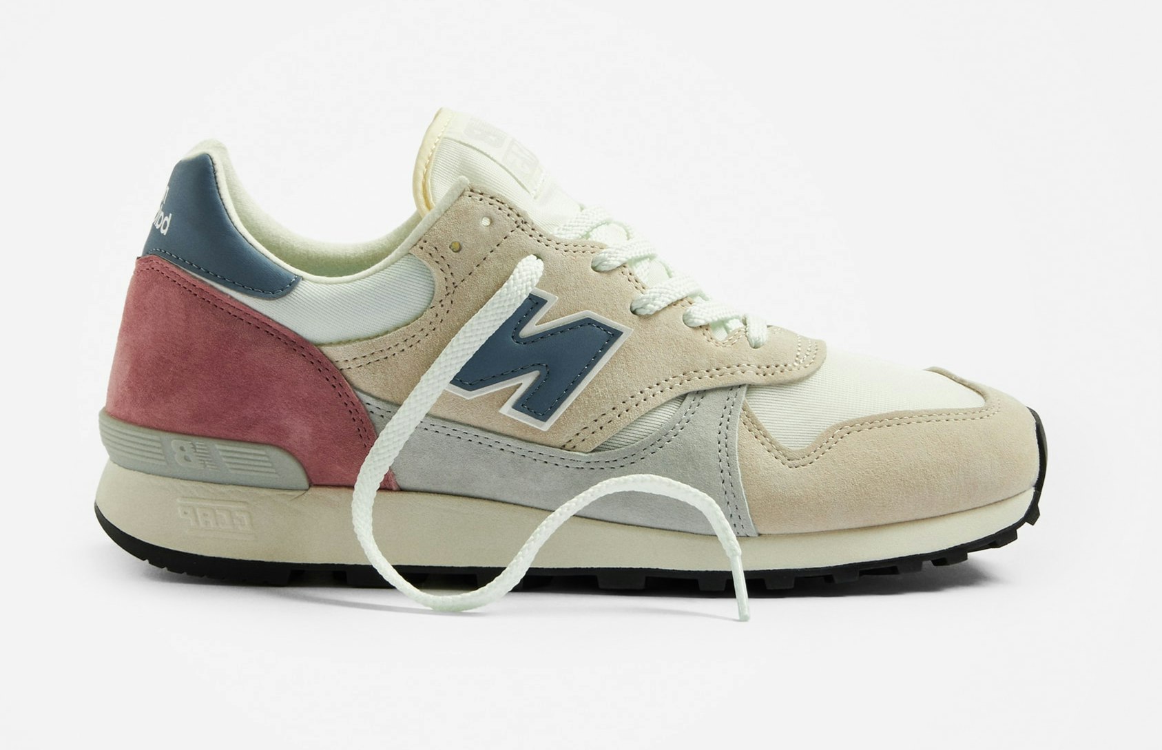 END. x New Balance 475 "White"