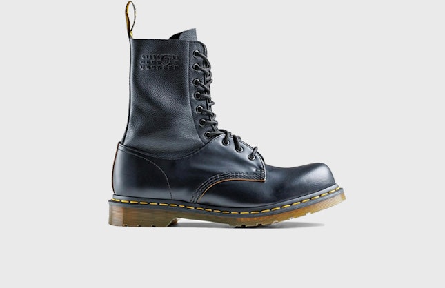 Maison Margiela x Dr. Martens 1490 Twist "Black"