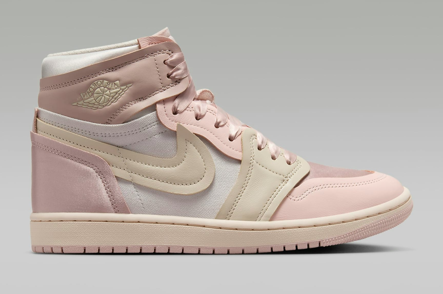 Air Jordan 1 MM High "Pink Oxford"