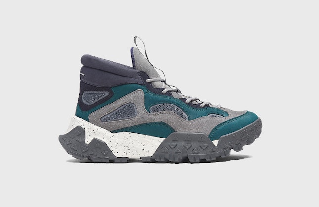 White Mountaineering x Timberland Motion Scramble Mid "Blue" White Mountaineering x Timberland Motion Scramble Mid "Blue"