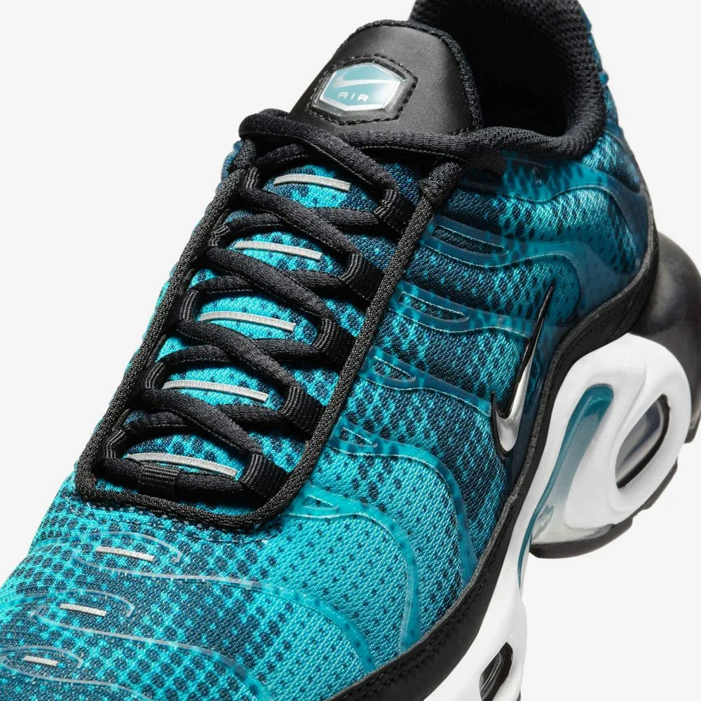 Nike Air Max Plus OG "Dot Pattern"