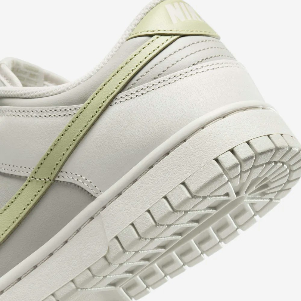 Nike Dunk Low Mini Swoosh "Phantom"