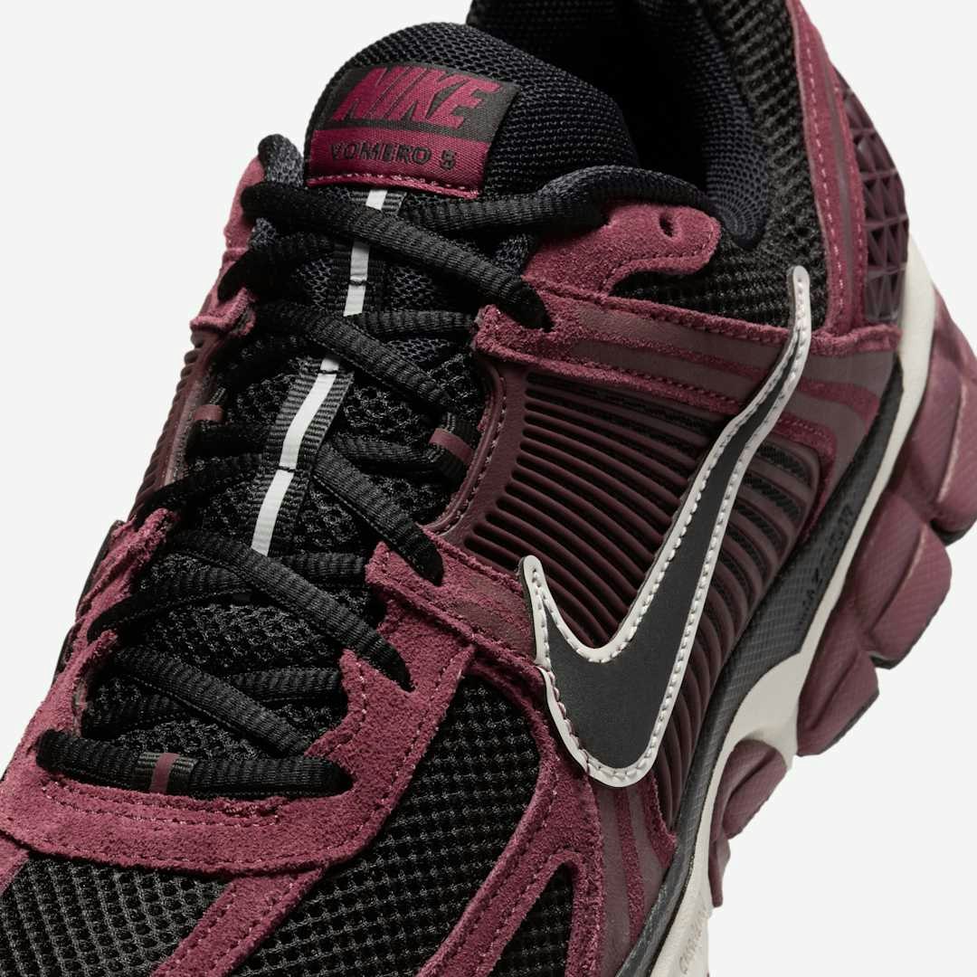 Nike Zoom Vomero 5 "Dark Team Red"